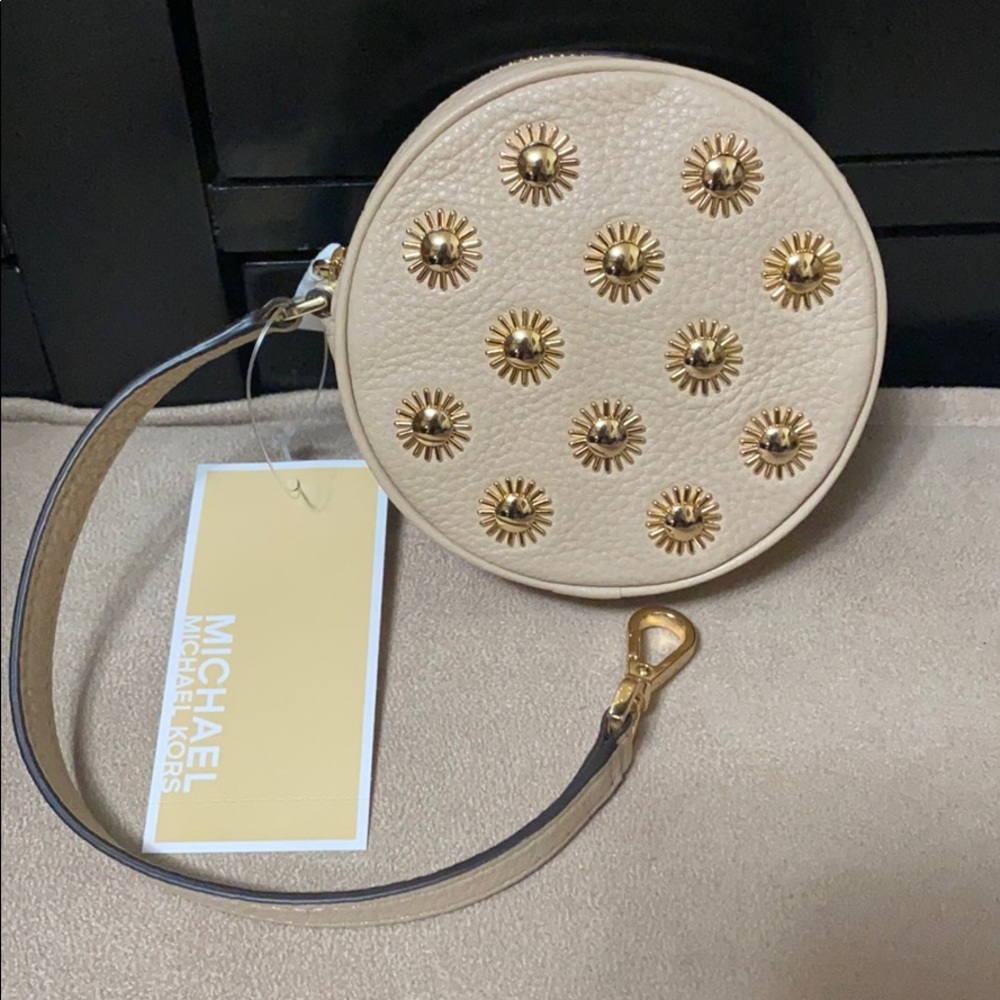 Brand New Michael Kors Coin Leather Purse!!